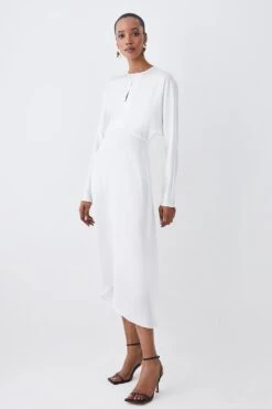 Karen Millen Premium Lightweight Fluid Crepe Keyhole Midi Dress -Clothing General Store ivory premium lightweight fluid crepe keyhole midi dress 4